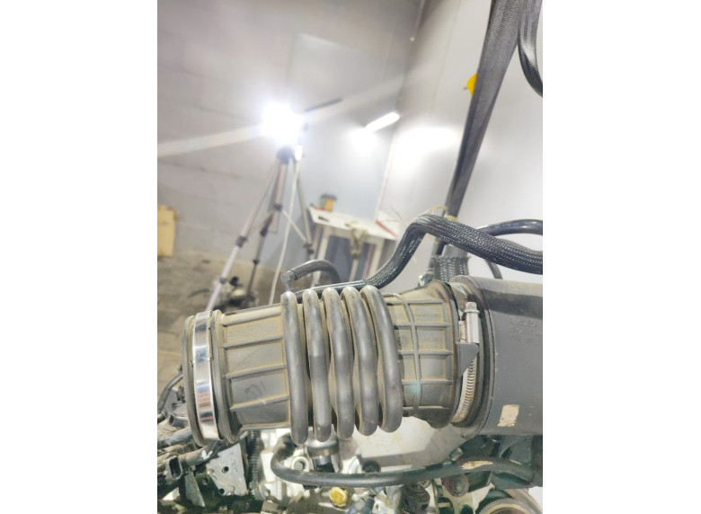 Патрубок воздушного фильтра к Volvo V90