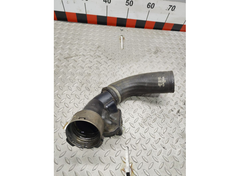 Патрубок интеркулера к Патрубок интеркулера к Volvo V90 undefined г. V90