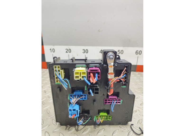 Блок предохранителей к Volvo V90, 2017г.