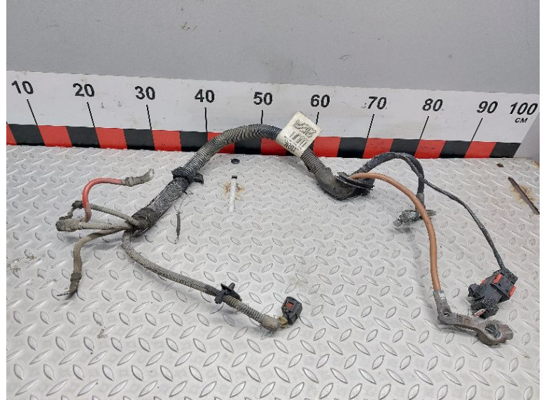 Клемма аккумулятора плюс к Opel Combo, 2004г.