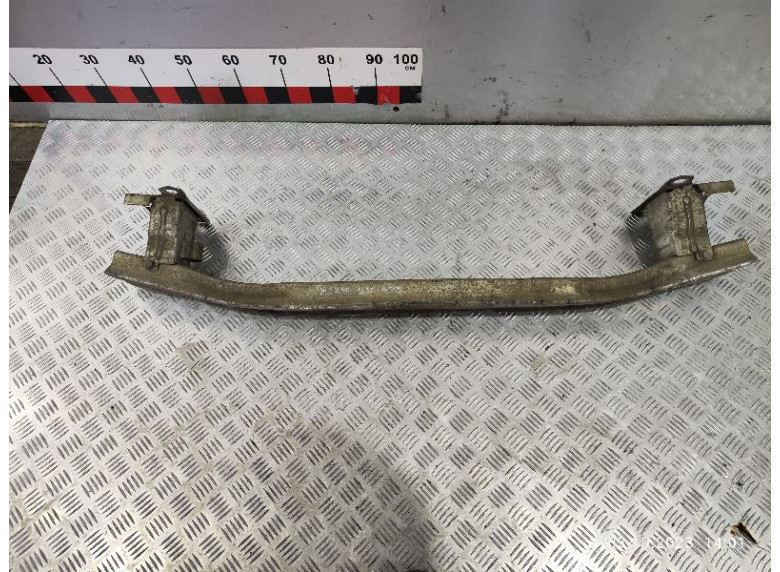 Усилитель бампера переднего к Renault Modus, 2008г.