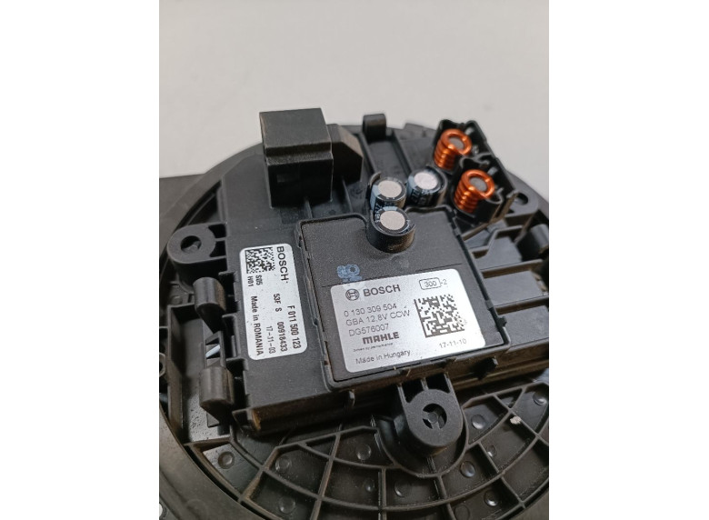 Моторчик печки к Моторчик печки к Volvo V90 undefined г. V90