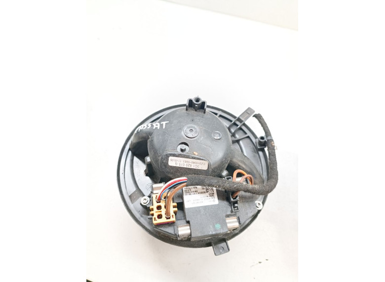 Моторчик печки к Volkswagen Passat, 2008г.