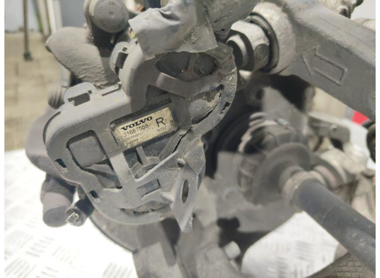Суппорт задний правый к Volvo V90, 2017г.