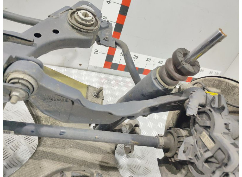 Рычаг задний левый к Volvo V90, 2017г.