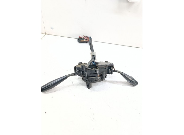 Переключатель подрулевой (стрекоза) к Переключатель подрулевой (стрекоза) к Toyota Camry undefined г. Camry