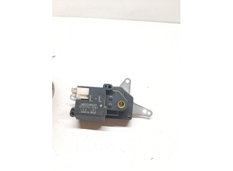 Моторчик заслонки печки к Toyota Camry