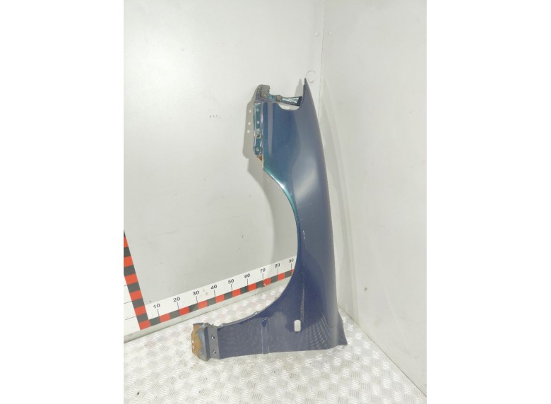 Крыло переднее левое к Toyota Camry