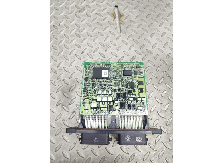 Блок управления двигателем к Mazda 3, 2006г.