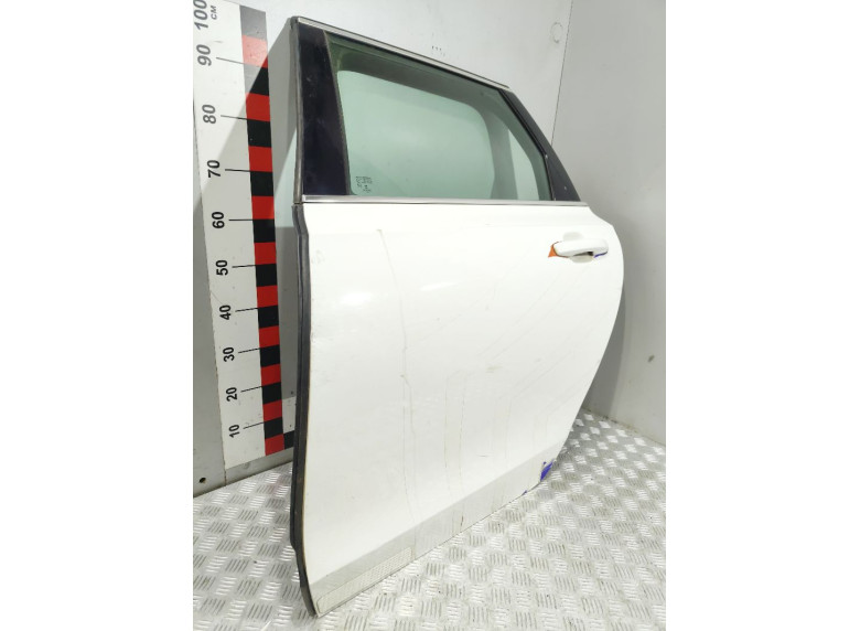 Дверь задняя левая к Volvo V90, 2018г.