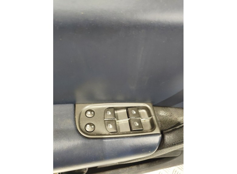 Блок управления стеклоподъемниками к Lancia Thesis