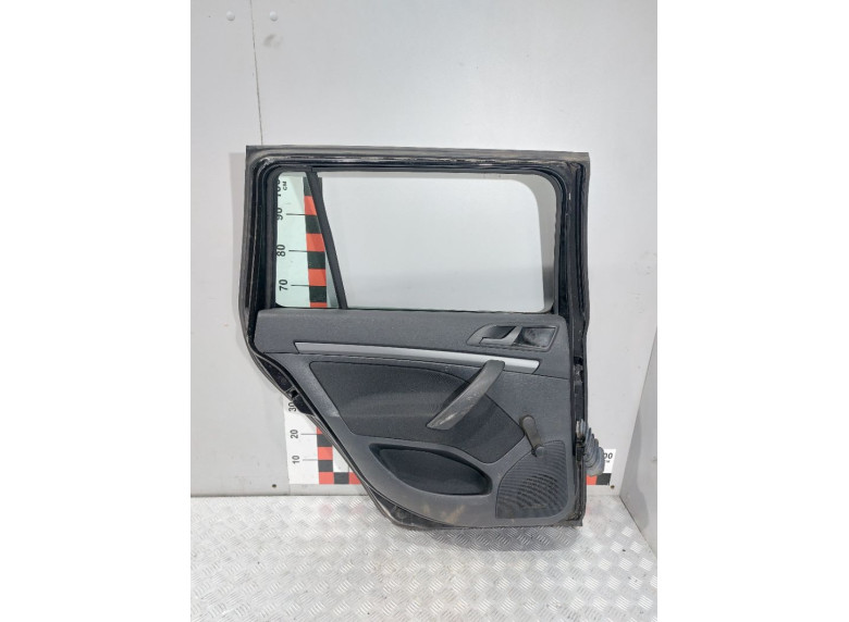 Дверь задняя левая к Дверь задняя левая к Skoda Octavia undefined г. Octavia