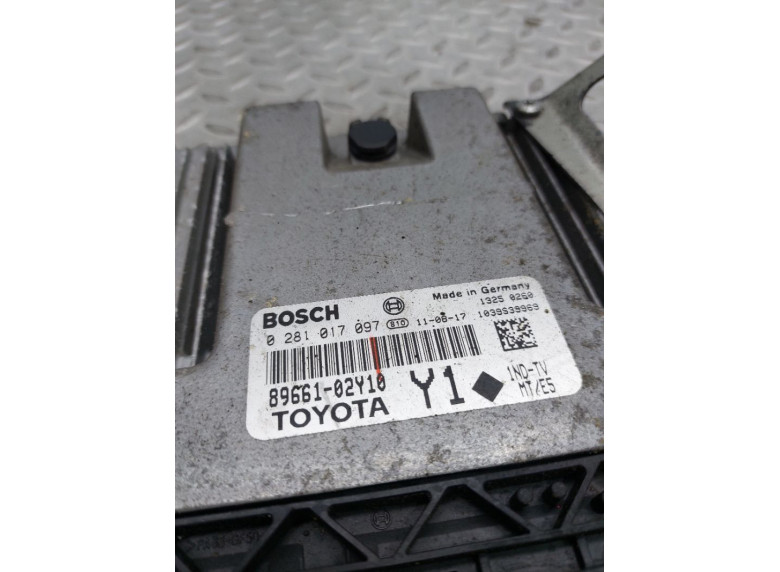 Блок управления двигателем к Toyota Auris, 2011г.