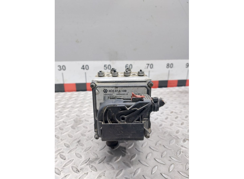 Блок ABS к Volkswagen Passat, 2008г.