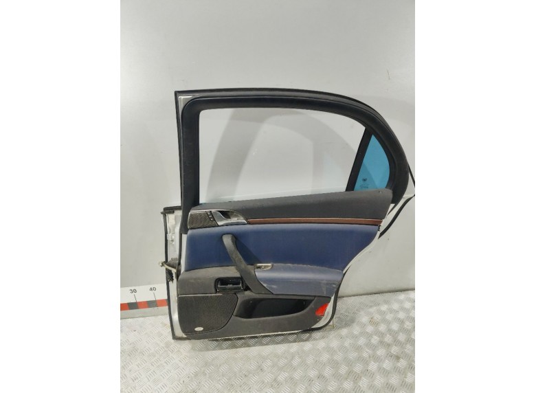 Дверь задняя правая к Дверь задняя правая к Lancia Thesis undefined г. Thesis
