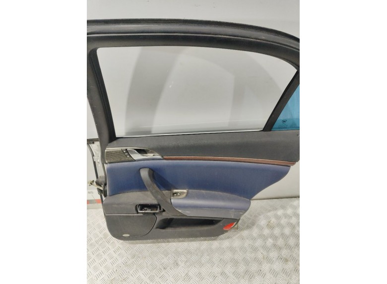 Обшивка двери задней правой (дверная карта) к Обшивка двери задней правой (дверная карта) к Lancia Thesis undefined г. Thesis