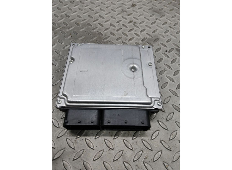 Блок управления двигателем к Mercedes C W203, 2004г.