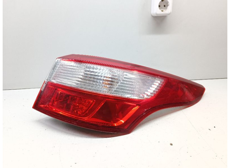 Фонарь задний правый к Renault Latitude, 2011г.