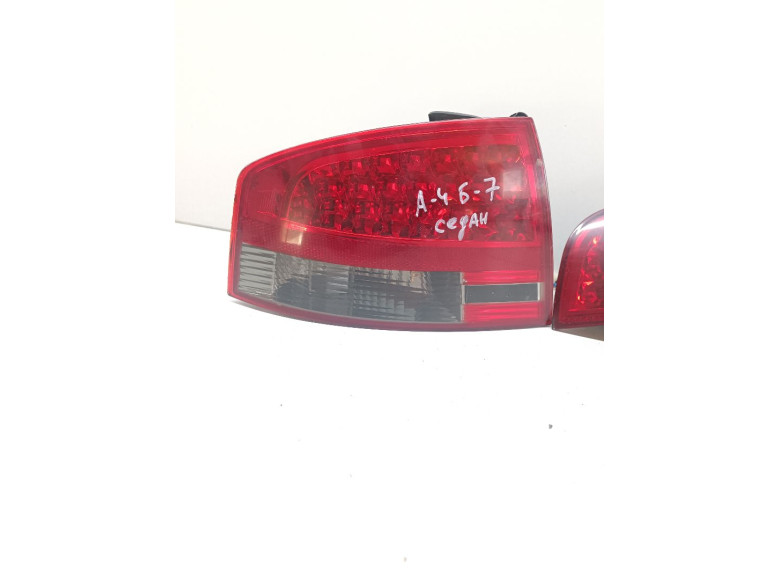 Фонарь задний (комплект) к Audi A4, 2006г.