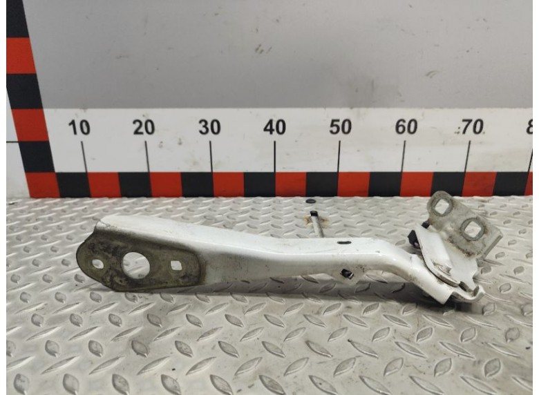 Петля капота правая к Петля капота правая к Renault Master undefined г. Master