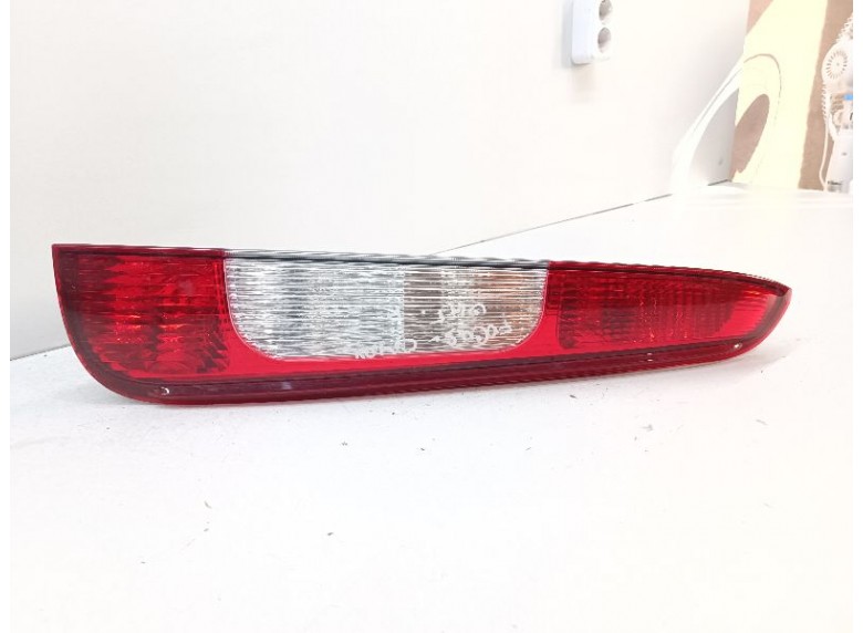 Фонарь задний правый к Ford C-Max