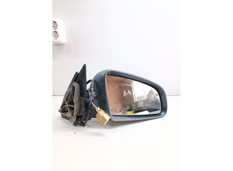 Зеркало наружное правое к Audi A4, 2006г.