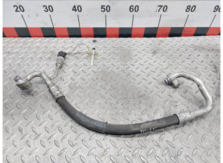 Трубка кондиционера к Skoda Octavia