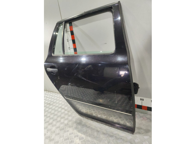 Дверь задняя правая к Дверь задняя правая к Skoda Octavia undefined г. Octavia