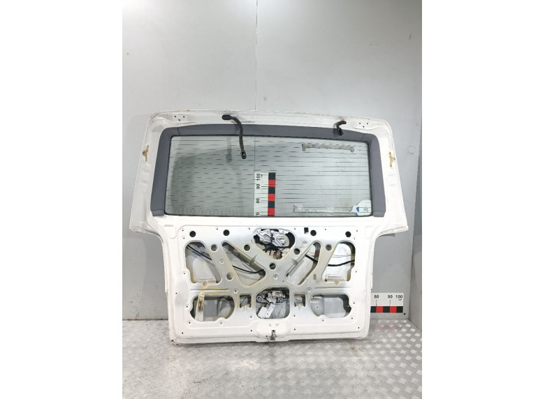 Крышка багажника (дверь 3-5) к Mercedes Vito W638, 1998г.