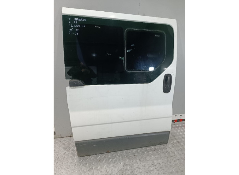 Ручка внутренняя сдвижной двери правой к Opel Vivaro, 2006г.