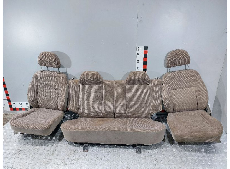 Салон (комплект сидений) к Kia Sportage, 2000г.