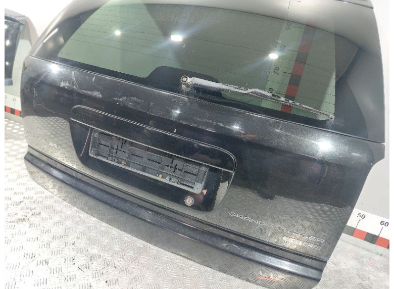 Крышка багажника (дверь 3-5) к Chrysler Grand Voyager, 2002г.