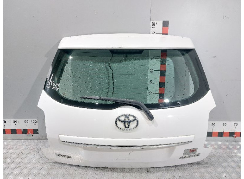 Моторчик заднего стеклоочистителя (дворника) к Toyota Auris, 2011г.
