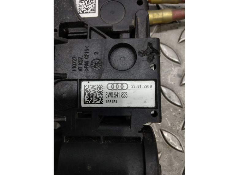 Блок предохранителей к Audi A4, 2016г.