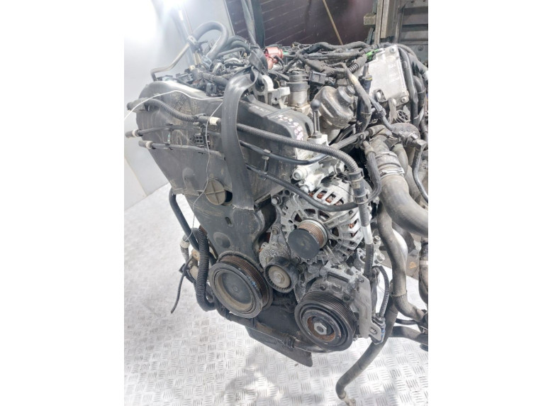Двигатель к Audi A4, 2015г.