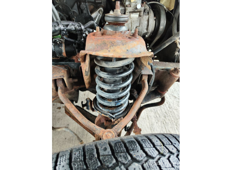 Амортизатор передний к Kia Sportage