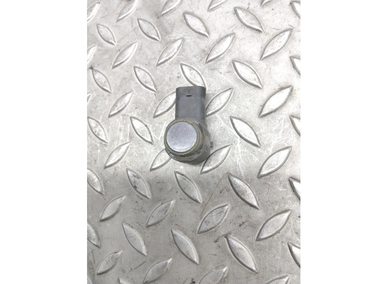 Датчик парктроника к Volkswagen Passat, 2006г.