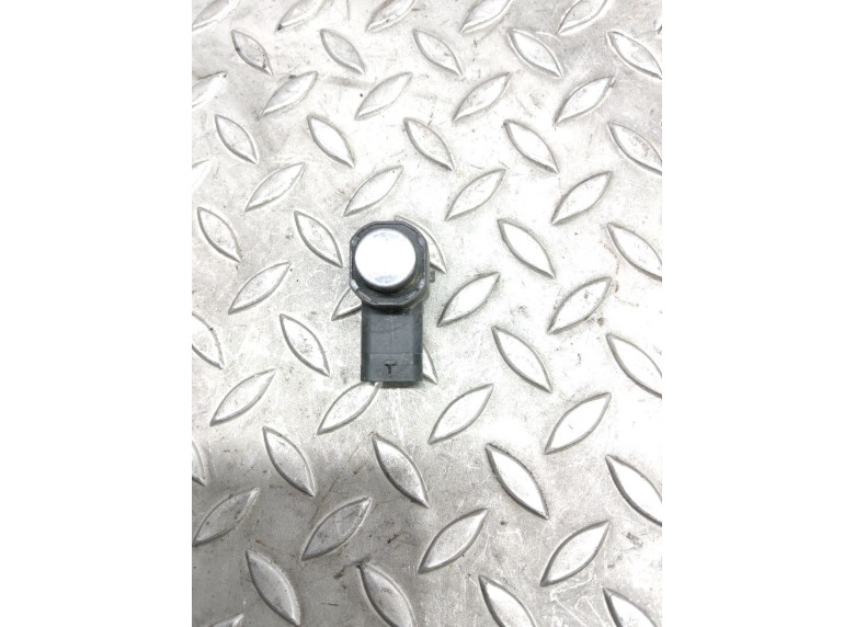 Датчик парктроника к Volkswagen Passat, 2006г.