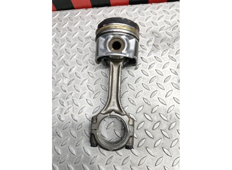 Поршень к Поршень к Toyota Avensis undefined г. Avensis