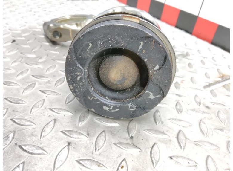 Поршень к Поршень к Toyota Avensis undefined г. Avensis