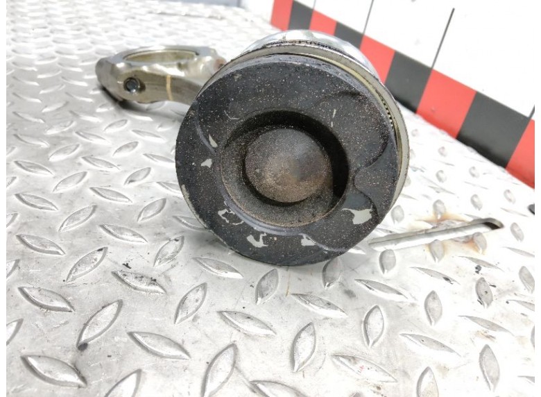 Поршень к Поршень к Toyota Avensis undefined г. Avensis