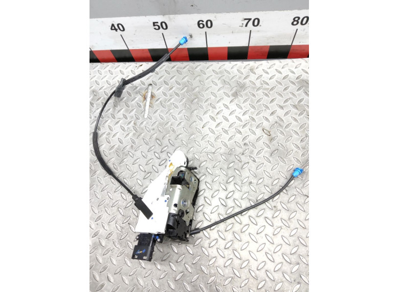 Замок двери передней правой к Citroen C4 Picasso, 2007г.