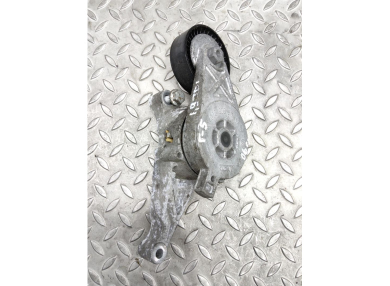 Натяжитель ремня генератора к Volkswagen Golf, 2006г.