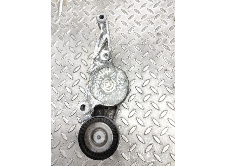 Натяжитель ремня генератора к Volkswagen Golf, 2006г.