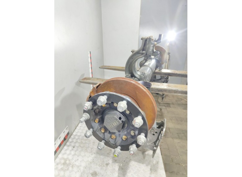 Ось колеса к Ось колеса к Schwarzmueller Прицеп undefined г. SVKT-24