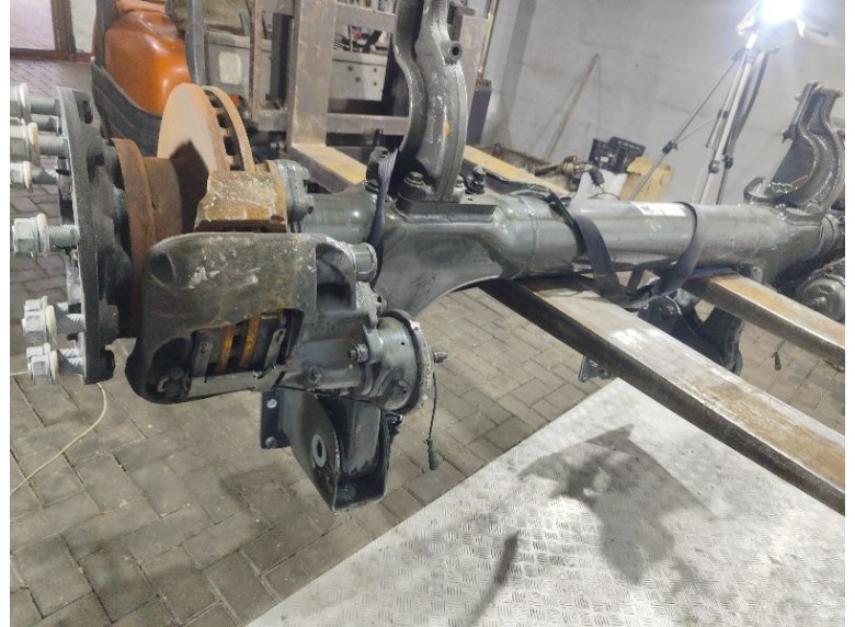 Ось колеса к Ось колеса к Schwarzmueller Прицеп undefined г. SVKT-24