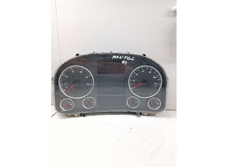 Щиток приборов (приборная панель) к MAN TGL