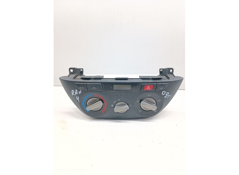 Блок управления печки/климат-контроля к Toyota RAV4, 2004г.