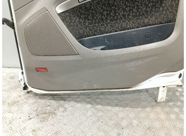 Обшивка двери передней правой (дверная карта) к Обшивка двери передней правой (дверная карта) к DAF XF undefined г. XF