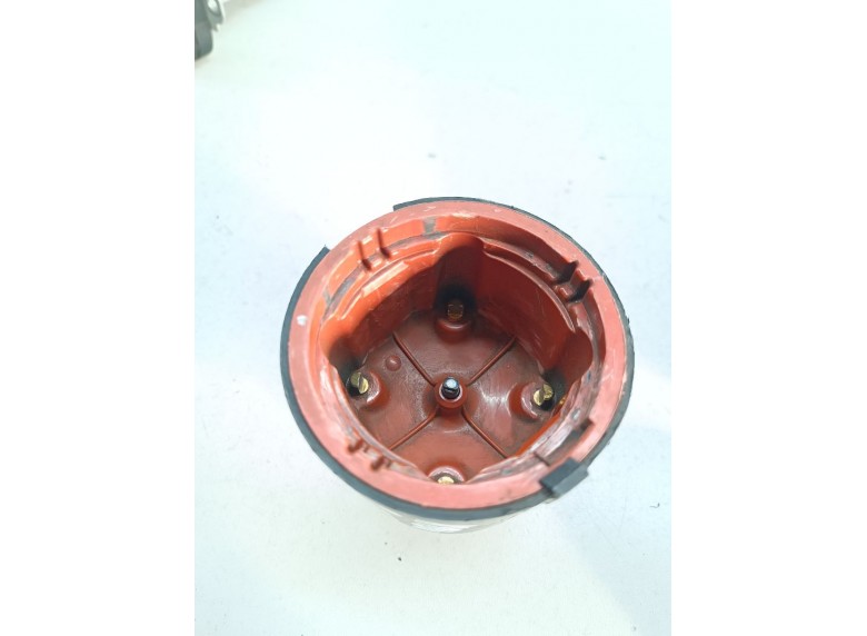 Крышка распределителя зажигания к Крышка распределителя зажигания к Volkswagen Golf undefined г. Golf